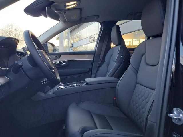 Volvo XC90 AWD Bright Plus Recharge