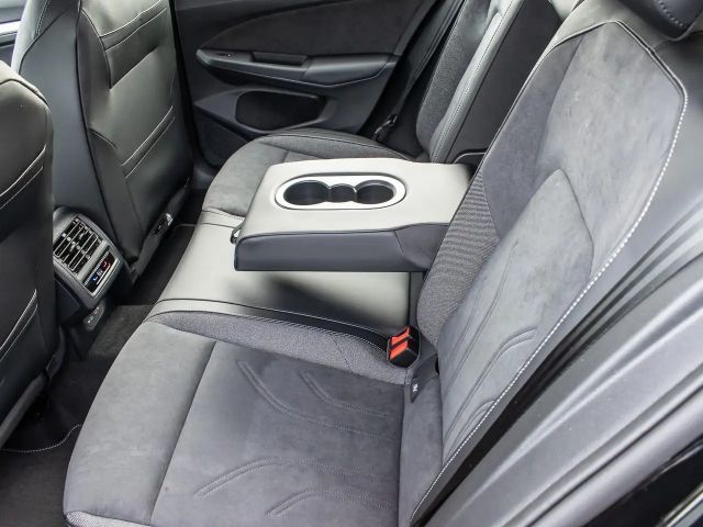 Volkswagen Golf DSG Style eHybrid