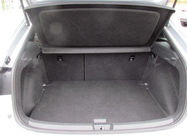 Volkswagen Taigo 1.0 TSI R-Line