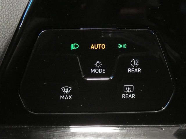 Volkswagen Golf Life Variant