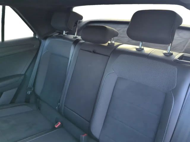 Volkswagen T-Roc 1.5 TSI DSG R-Line