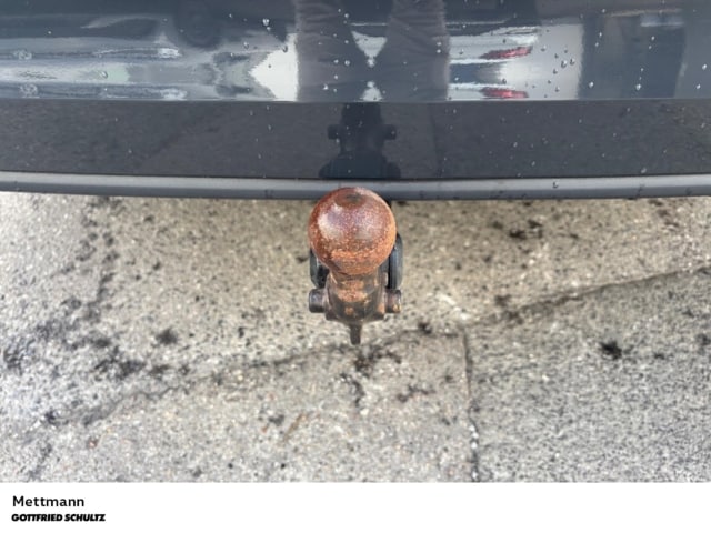 Volkswagen Golf DSG Life Variant e-Golf