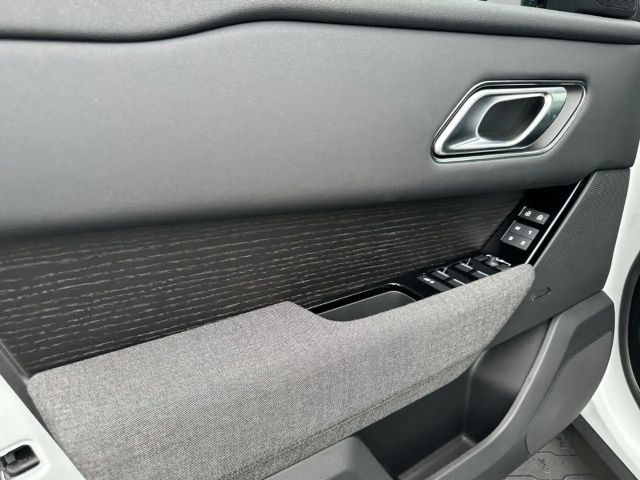 Land Rover Range Rover Velar D300 HSE