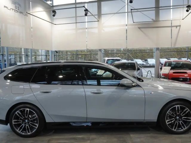BMW 520 520d M-Sport Touring