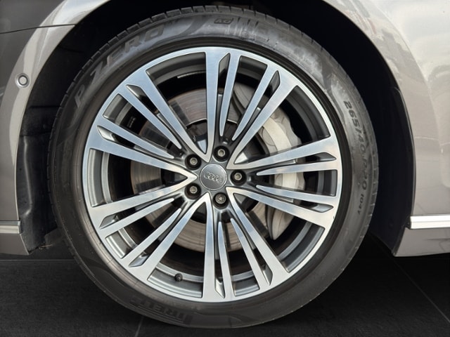 Audi A8 60 TFSI Hybride Quattro