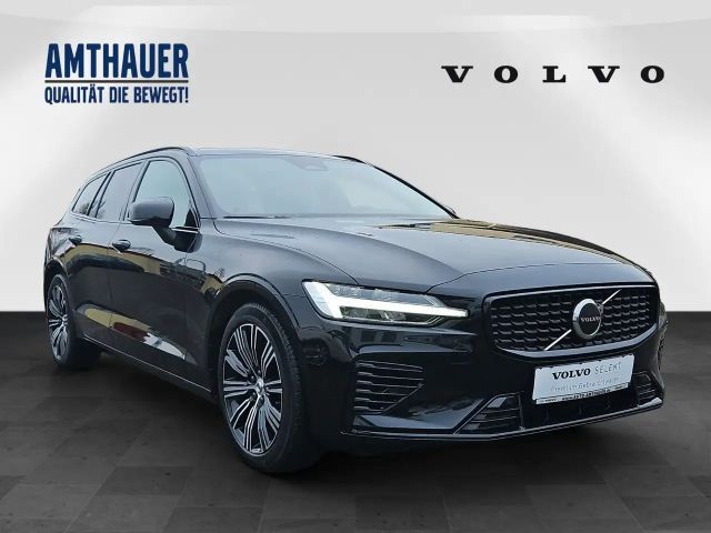 Volvo V60 AWD Dark Plus T6