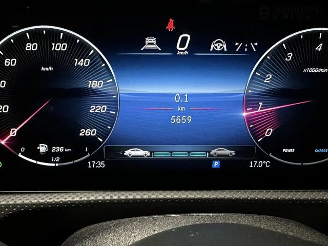 Mercedes-Benz CLA 180 AMG Line Coupé