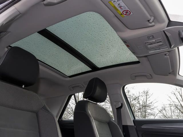 Volkswagen T-Roc 1.5 TSI DSG Style