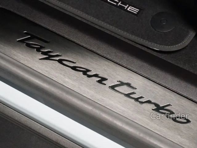 Porsche Taycan Turbo