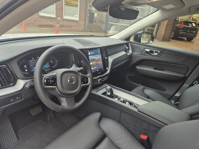 Volvo XC60 AWD Dark Plus Recharge T6