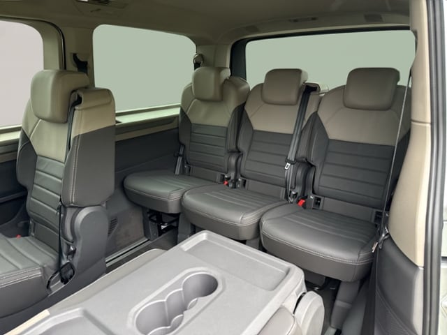 Volkswagen Multivan 2.0 TDI DSG Lang Pro T7