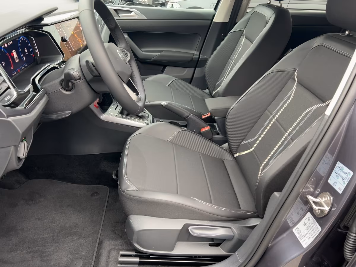 Volkswagen Taigo 1.0 TSI DSG Style