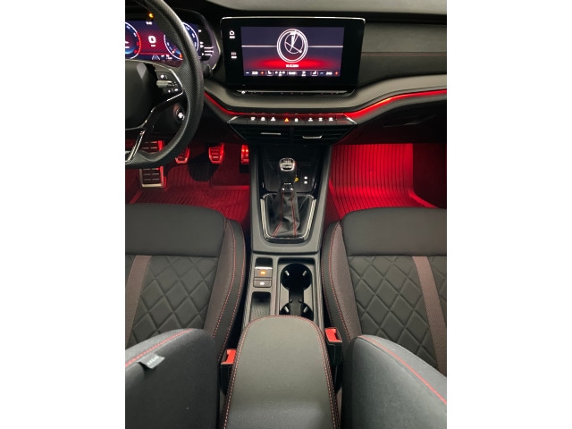 Skoda Octavia 2.0 TSI Combi RS iV