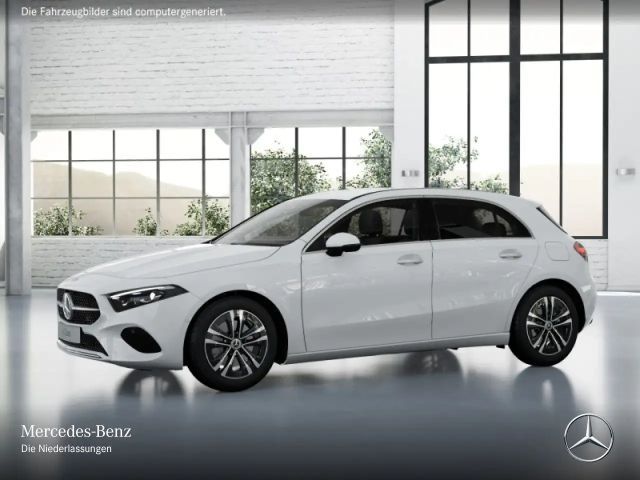Mercedes-Benz A 220 A 220 d Progressive