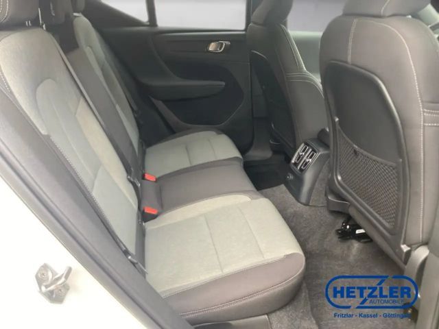 Volvo XC40 R-Design Recharge T5