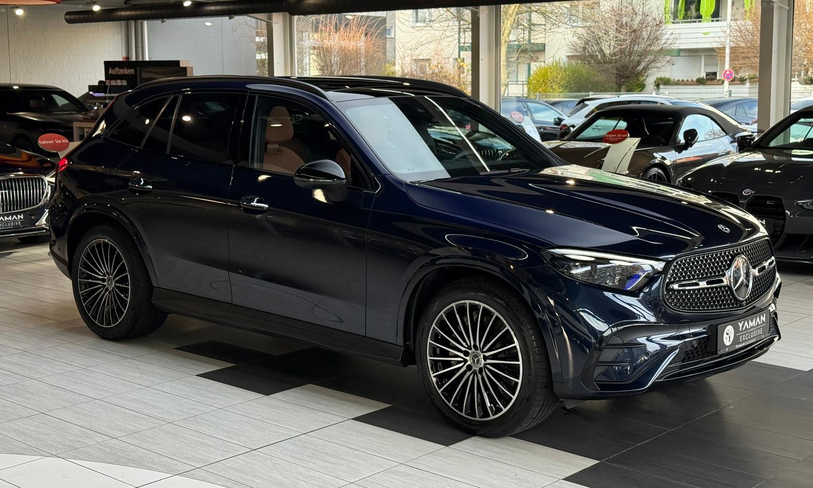 Mercedes-Benz GLC 300 4MATIC AMG Line GLC 300 d