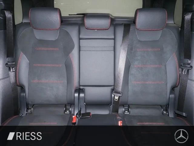 Mercedes-Benz EQB 350 4MATIC AMG Line Sedan