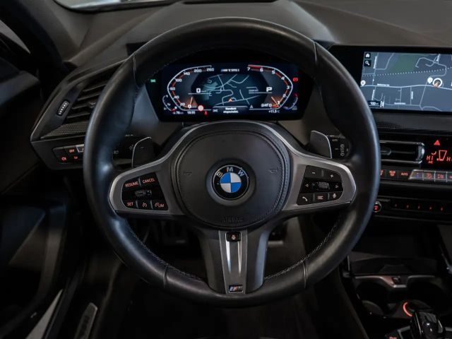 BMW 135 135i Sedan xDrive