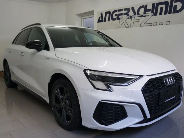 Audi A3 40 TFSI Hybride S-Line