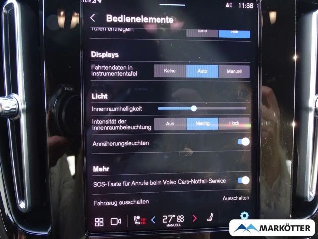 Volvo XC40 Core Recharge