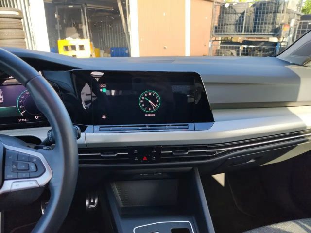 Volkswagen Golf 1.5 eTSI Golf VIII Move