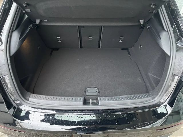 Mercedes-Benz A 200 A 200 d AMG Line