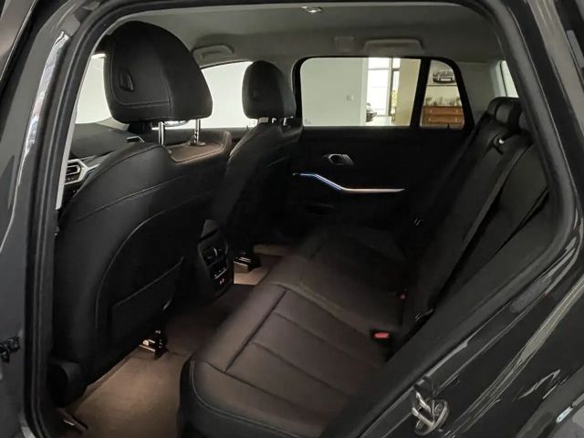 BMW 320 320e Sport Line Touring
