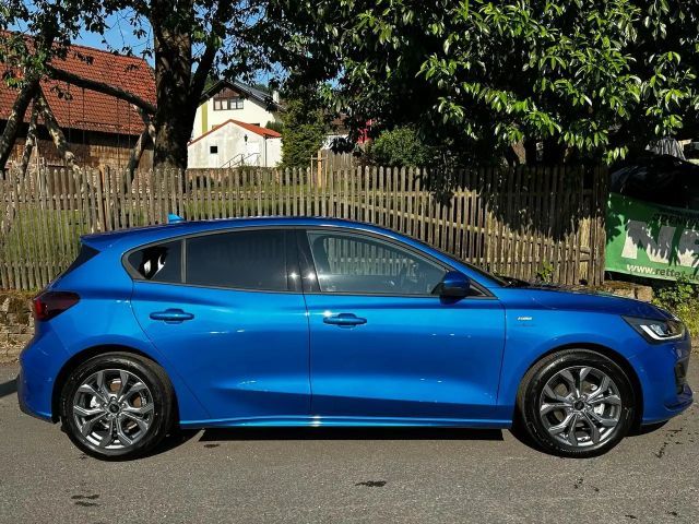 Ford Focus Limited ST Line