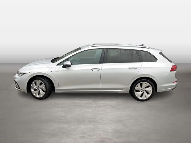 Volkswagen Golf 2.0 TDI DSG Style Variant