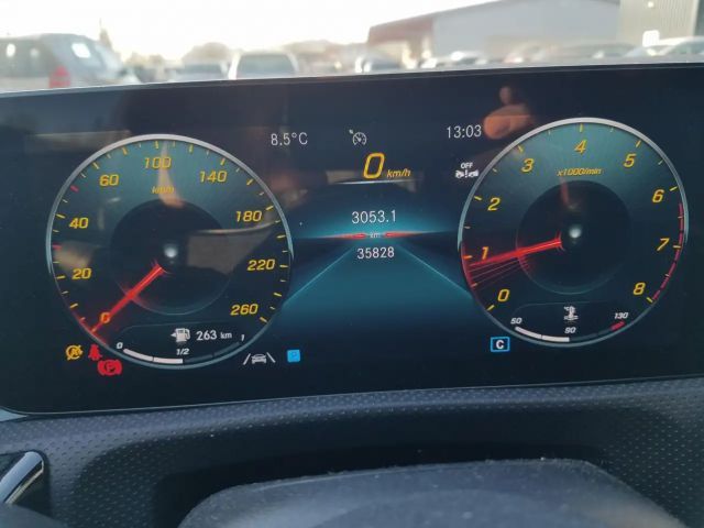 Mercedes-Benz CLA 200 AMG Line Coupé