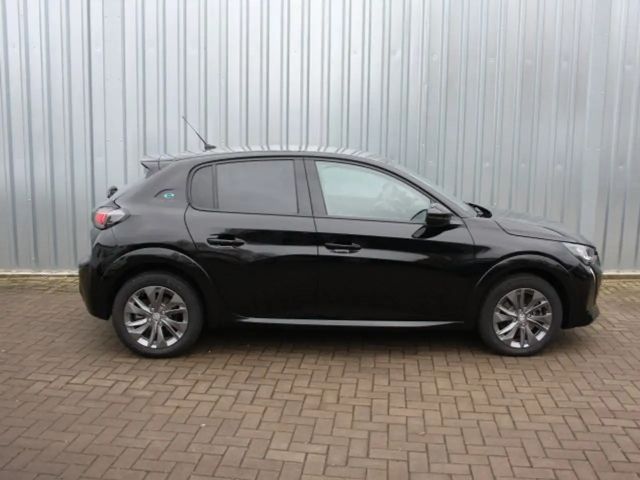 Peugeot 208 Allure Pack