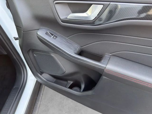 Ford Kuga Plug in Hybrid ST Line X