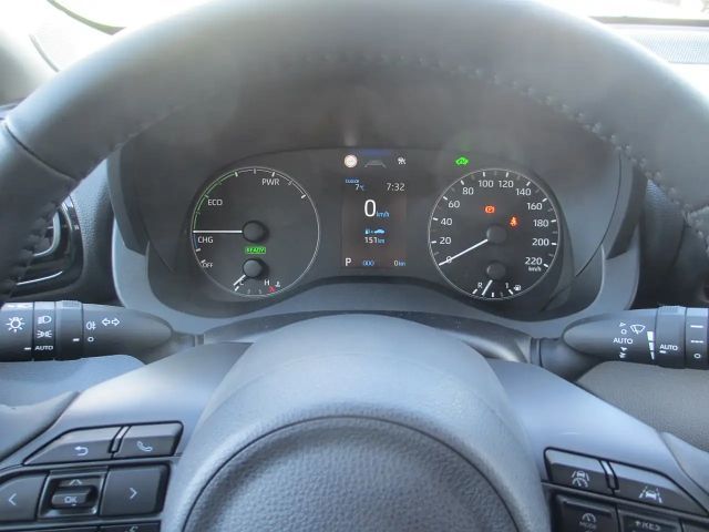 Mazda 2 Mazda2 Hybrid Centre Line