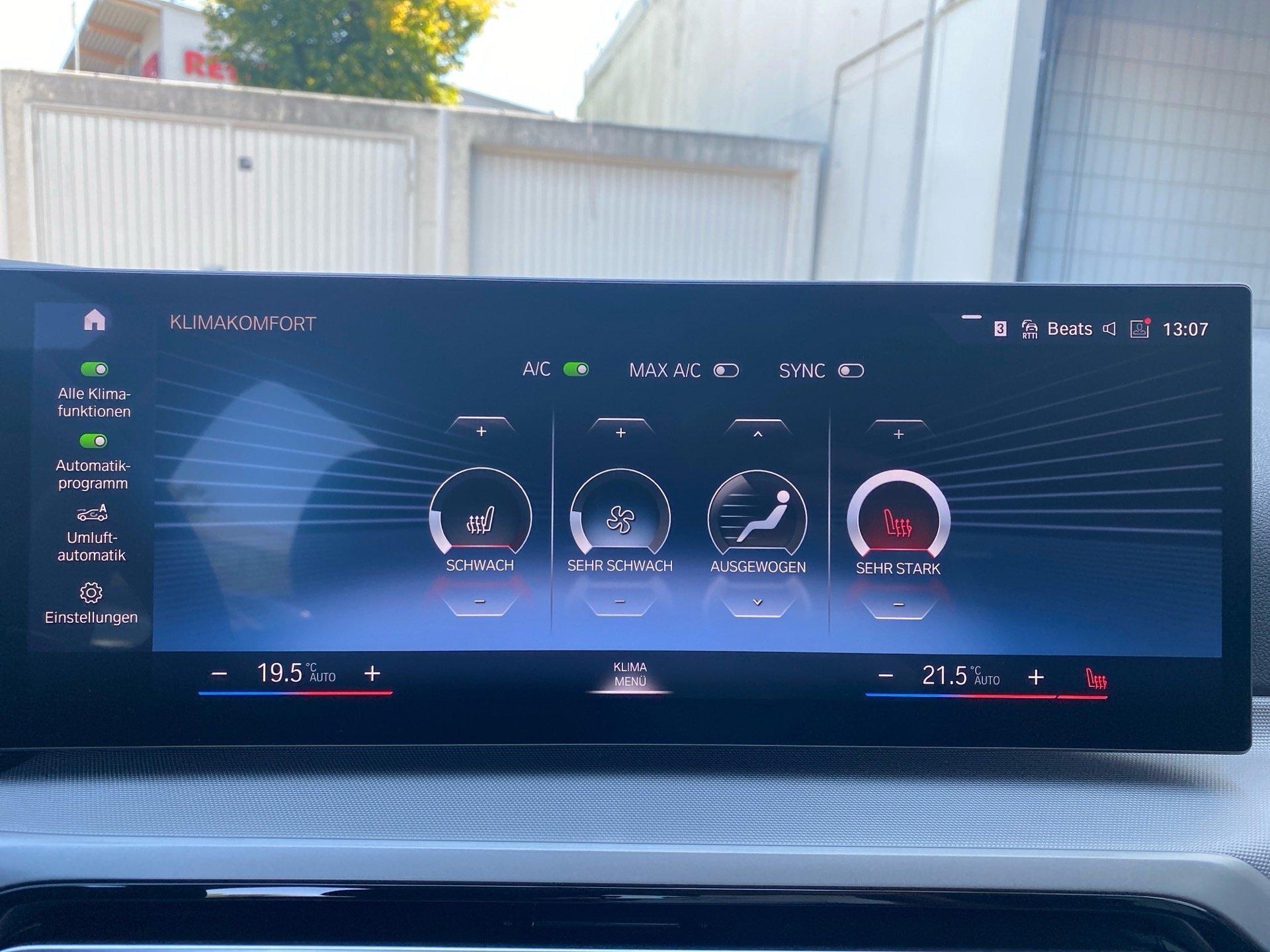 BMW 320 320d Touring