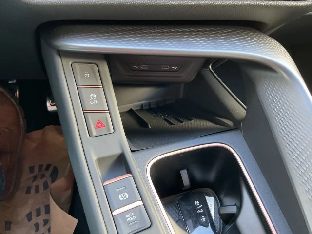 Cupra Terramar 1,5 eTSI DSG Alpha - EDGE - MOONLIGHT