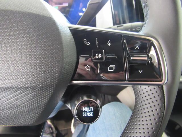 Renault Espace E-Tech Hybrid Iconic