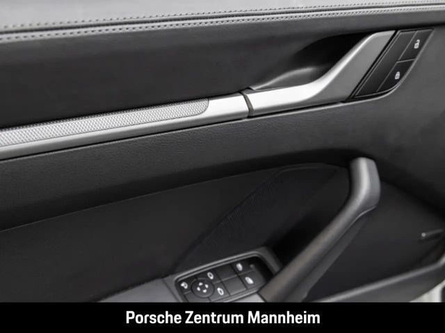 Porsche 992 Carrera Coupé S