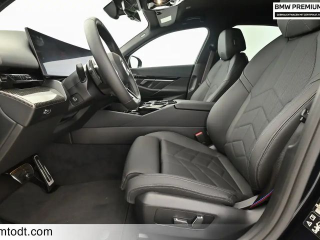 BMW 520 520d M-Sport Sedan xDrive