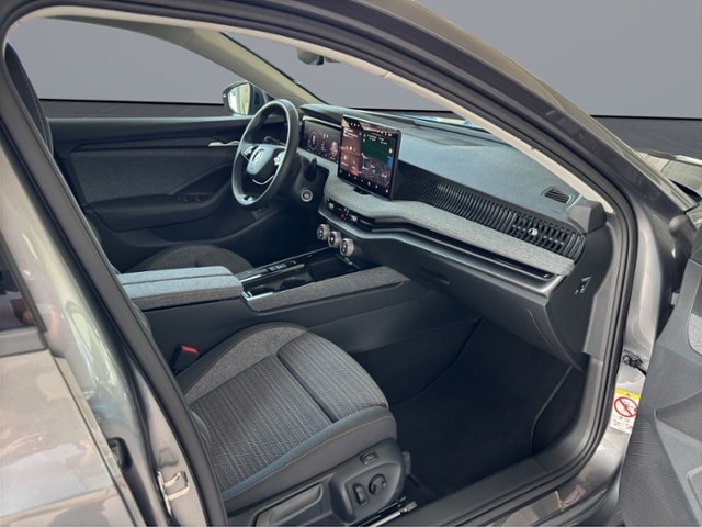 Skoda Superb 2.0 TDI Combi