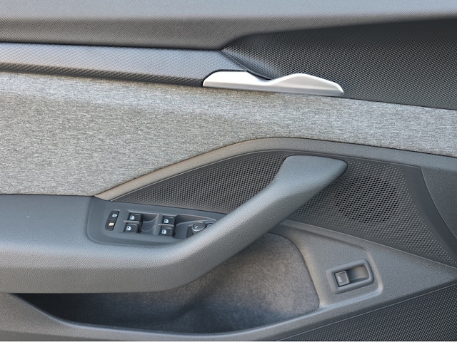 Skoda Superb 2.0 TDI Combi Selection