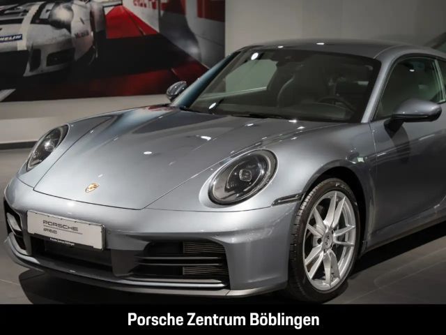 Porsche 911 992 Carrera Coupé