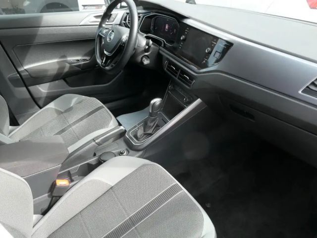 Volkswagen Polo DSG Highline