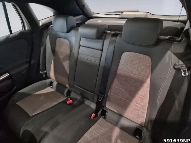 Mercedes-Benz EQA 250 Electric Art