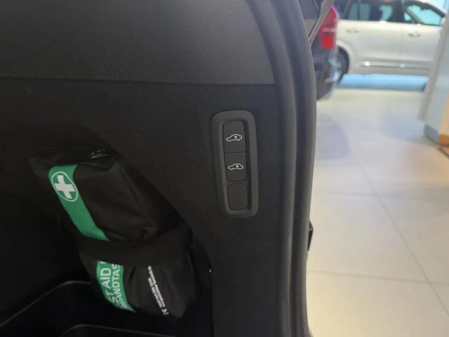 Volvo XC90 AWD Dark T8 Ultra