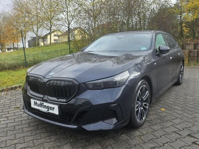 BMW 540 540d M-Sport Touring xDrive