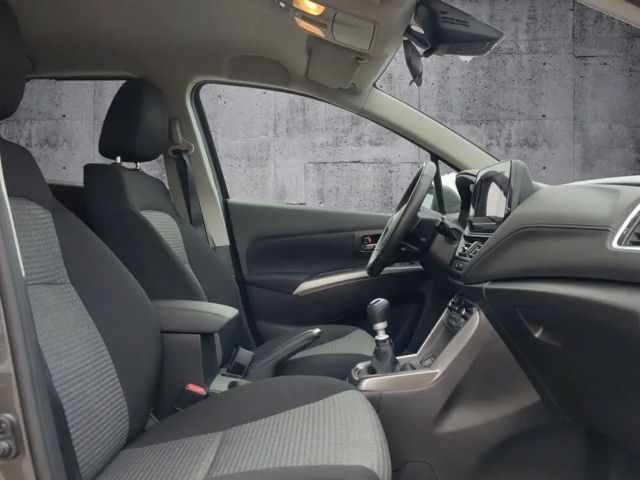 Suzuki S-Cross AllGrip Hybrid