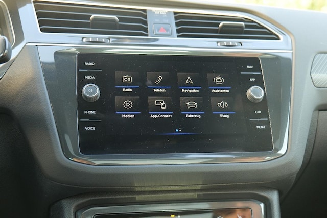 Volkswagen Tiguan 2.0 TSI DSG