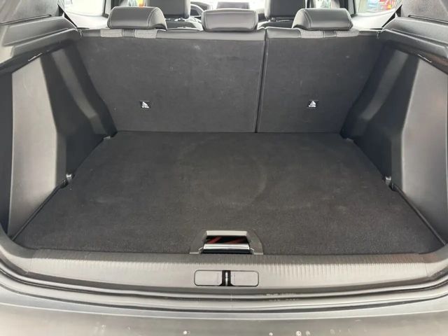 Peugeot E-2008 Allure Pack