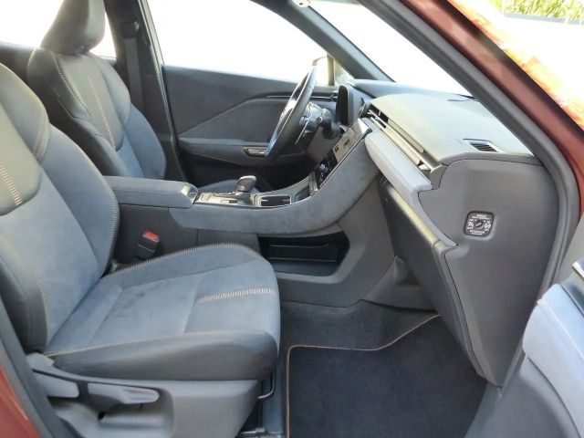 Lexus LBX FWD Cool mit Vollausstattung Levinson 1.Hand