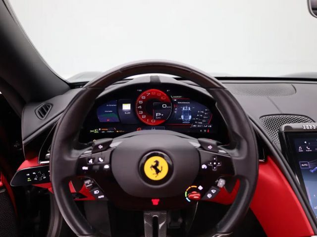 Ferrari Roma Spider
